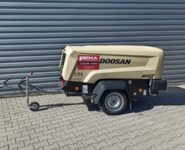 půjčovna kompresorů - kompresor Doosan 7/55